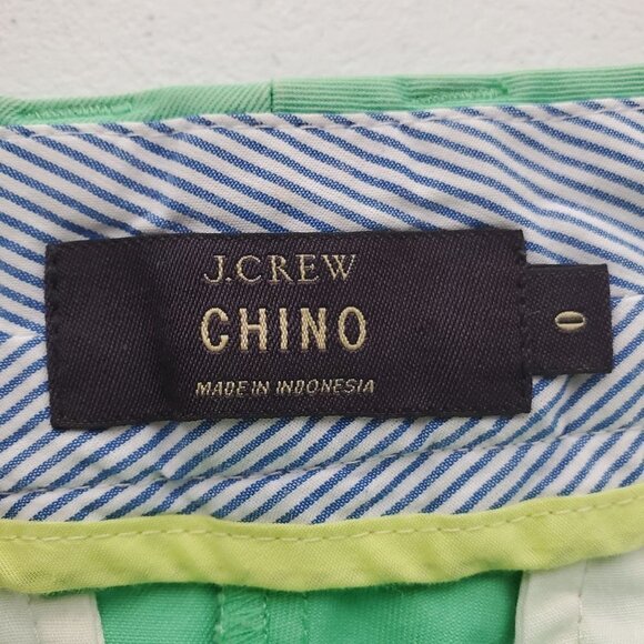 J. Crew 0 Chino Green Shorts Flat Front Low Rise - Picture 3 of 6